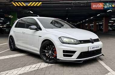 Хетчбек Volkswagen Golf R 2016 в Києві