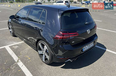 Хетчбек Volkswagen Golf R 2015 в 