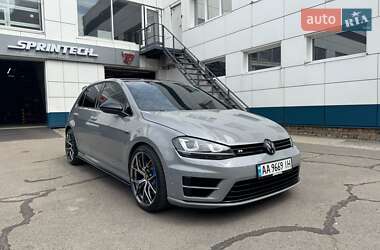 Хетчбек Volkswagen Golf R 2015 в Києві