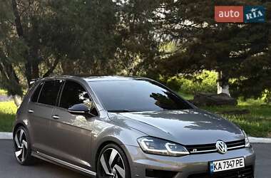 Хэтчбек Volkswagen Golf R 2015 в Львове