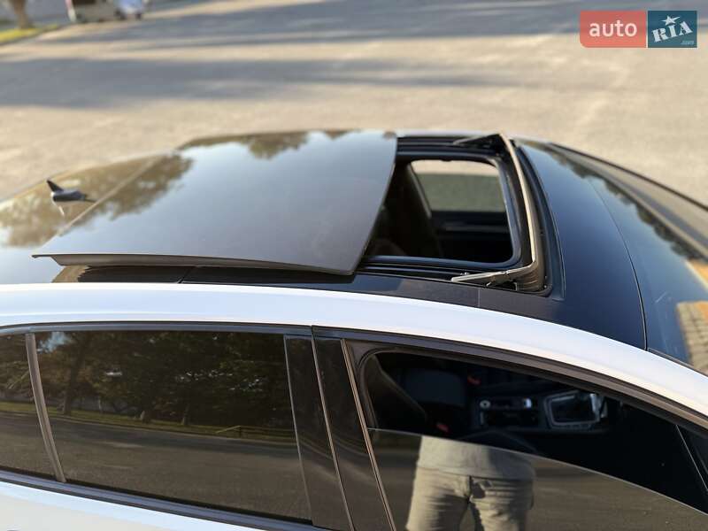 Хэтчбек Volkswagen Golf R 2018 в Харькове