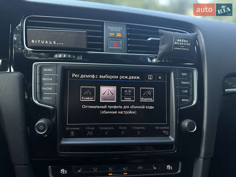 Хэтчбек Volkswagen Golf R 2016 в Одессе