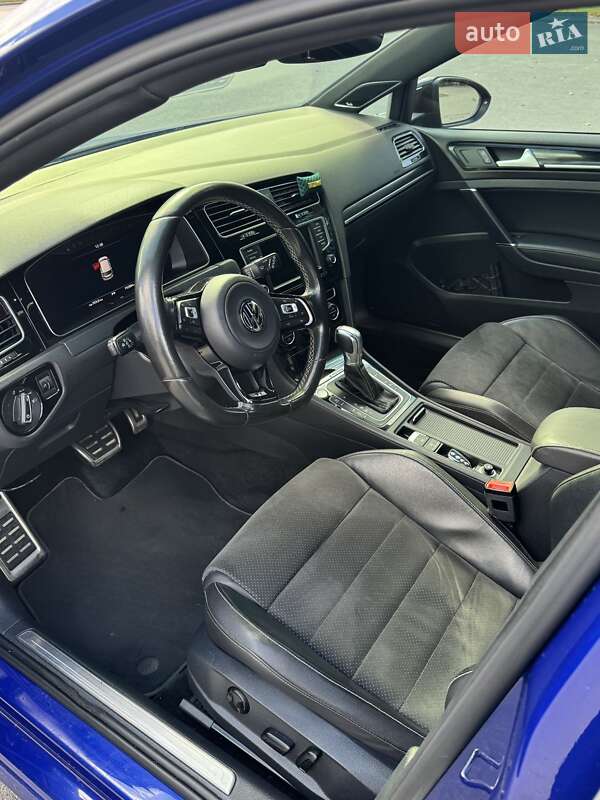 Хетчбек Volkswagen Golf R 2016 в Полтаві