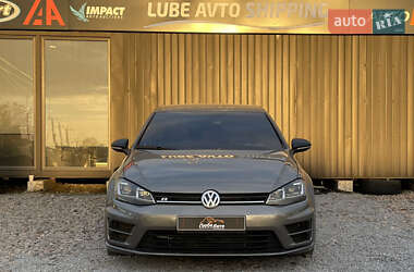 Хэтчбек Volkswagen Golf R 2015 в 