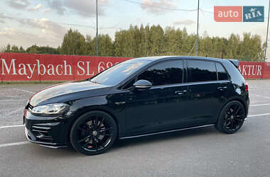 Хэтчбек Volkswagen Golf R 2019 в 
