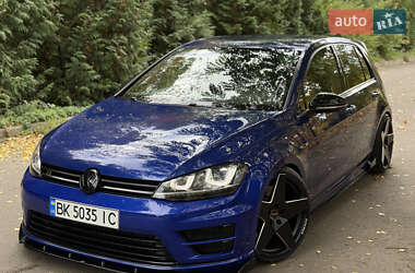 Хэтчбек Volkswagen Golf R 2015 в Ровно