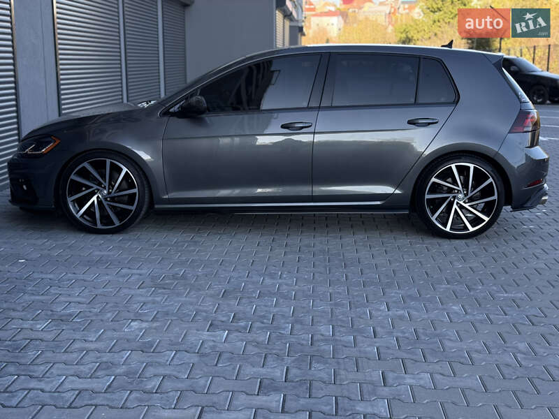Хэтчбек Volkswagen Golf R 2017 в Хмельницком фото 42 Хэтчбек Volkswagen Golf R 2017 в Хмельницком