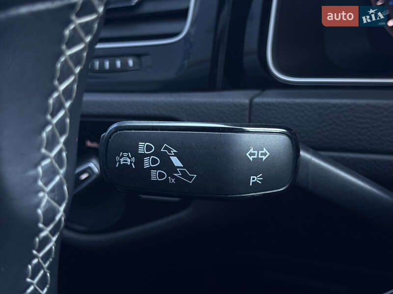Хэтчбек Volkswagen Golf R 2017 в Хмельницком фото 81 Хэтчбек Volkswagen Golf R 2017 в Хмельницком
