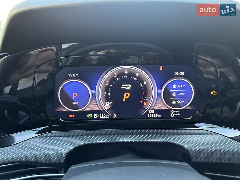 Хэтчбек Volkswagen Golf R 2022 в Одессе