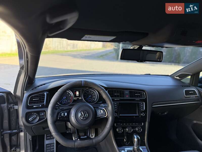 Хэтчбек Volkswagen Golf R 2015 в Стрые фото 19 Хэтчбек Volkswagen Golf R 2015 в Стрые