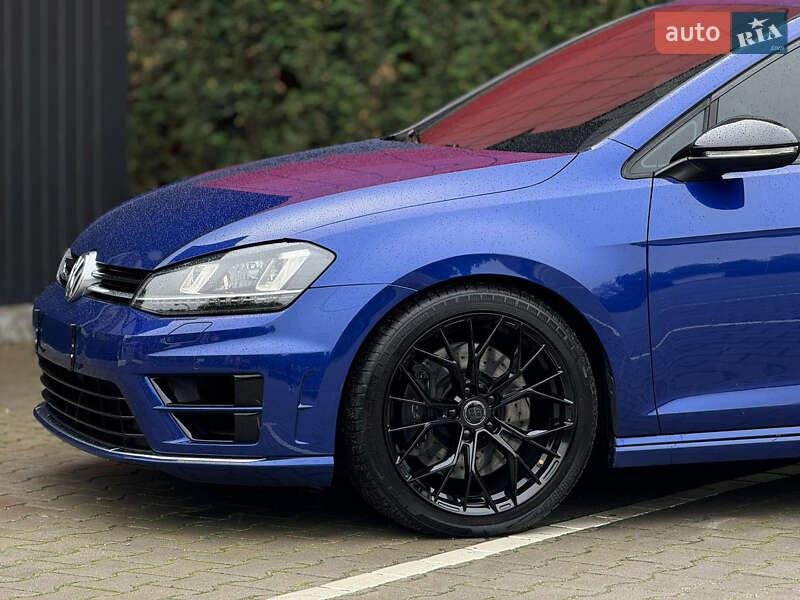 Хэтчбек Volkswagen Golf R 2014 в Киеве фото 5 Хэтчбек Volkswagen Golf R 2014 в Киеве