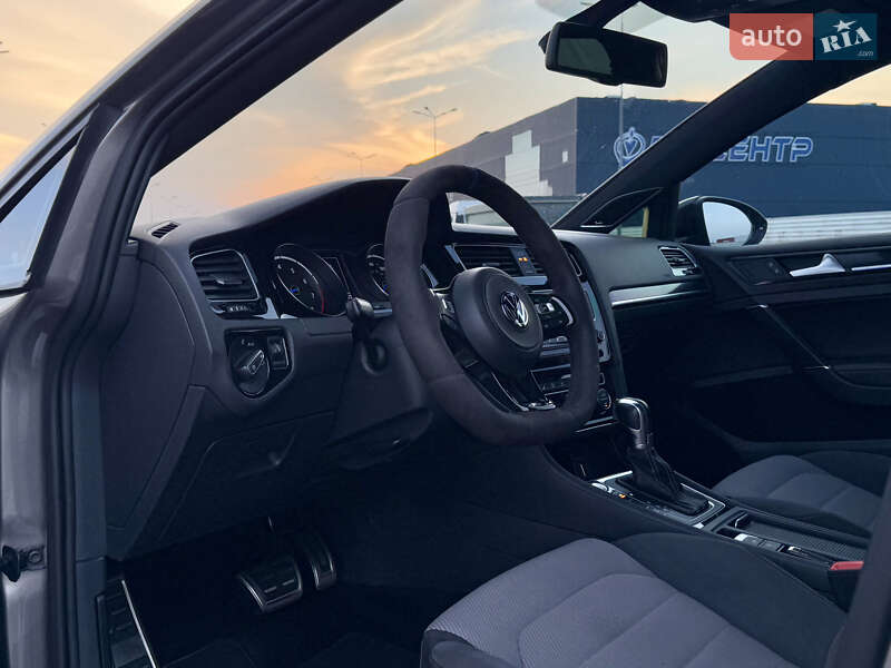 Хэтчбек Volkswagen Golf R 2015 в Львове фото 39 Хэтчбек Volkswagen Golf R 2015 в Львове