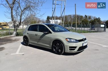 Хетчбек Volkswagen Golf R 2017 в Тульчині