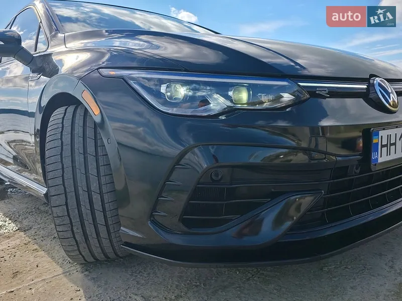 Volkswagen Golf R
