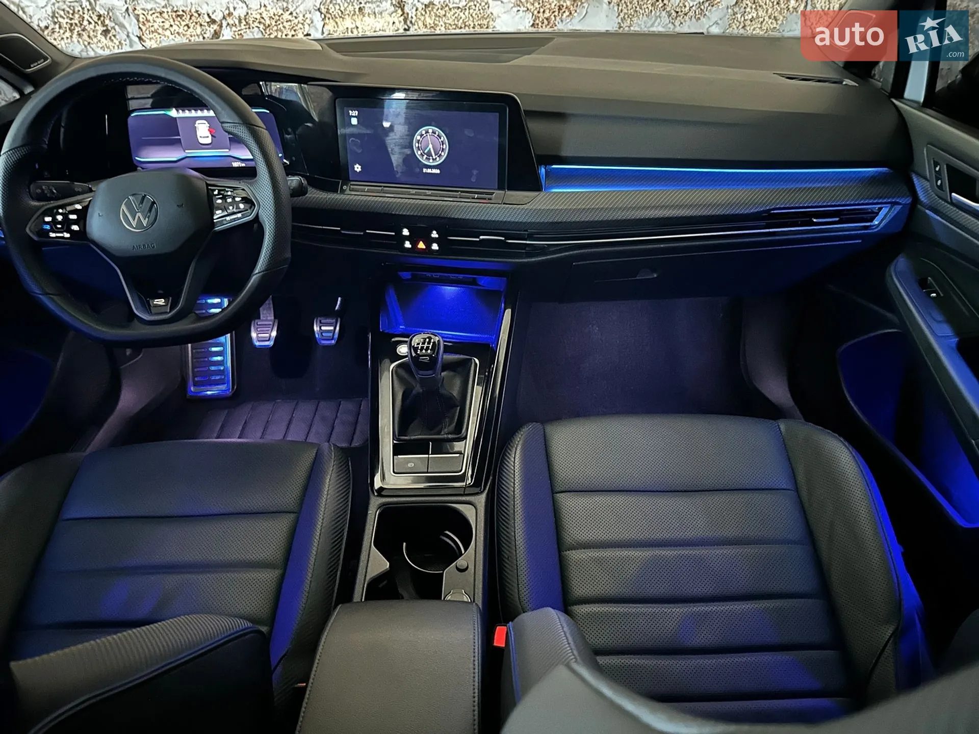 2024 Volkswagen Golf R - мініатюра 8