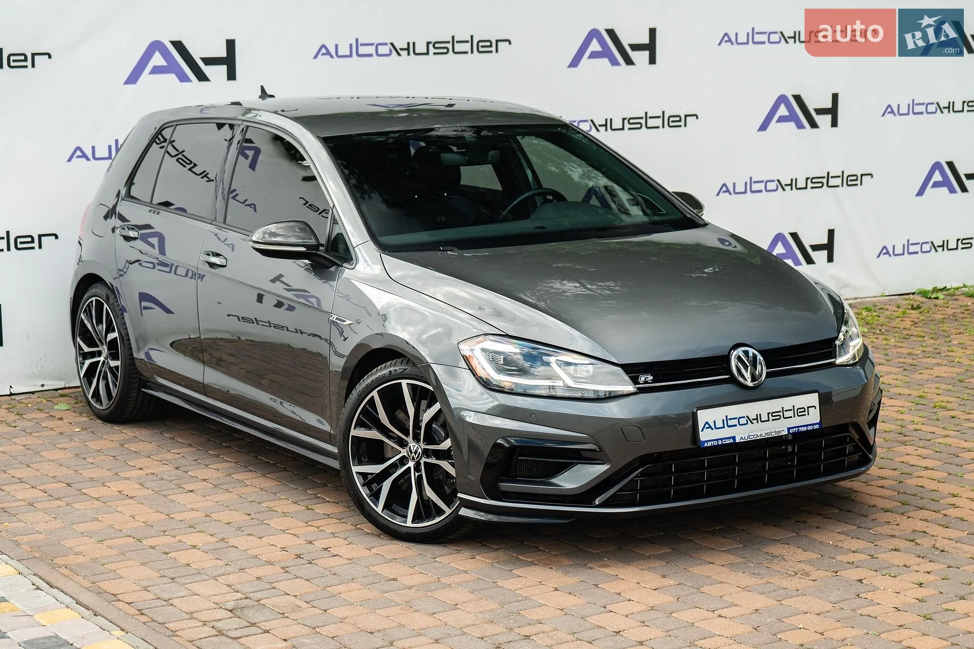2019 Volkswagen Golf R - мініатюра 17
