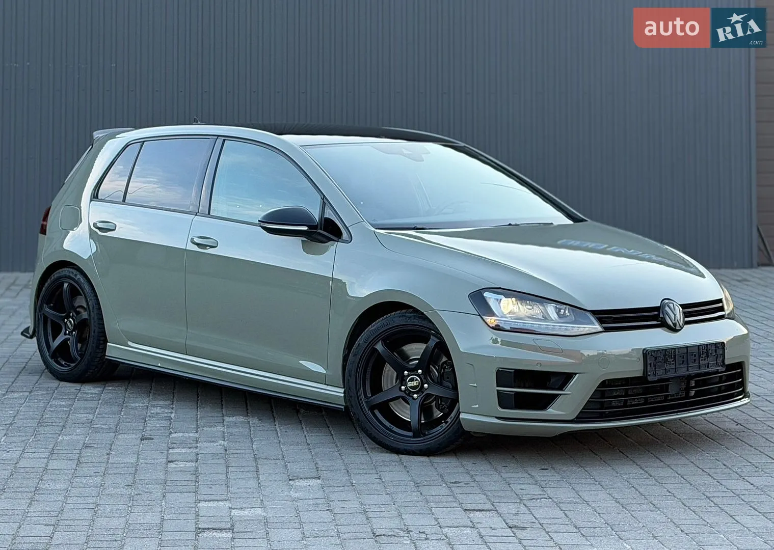 2017 Volkswagen Golf R - мініатюра 5