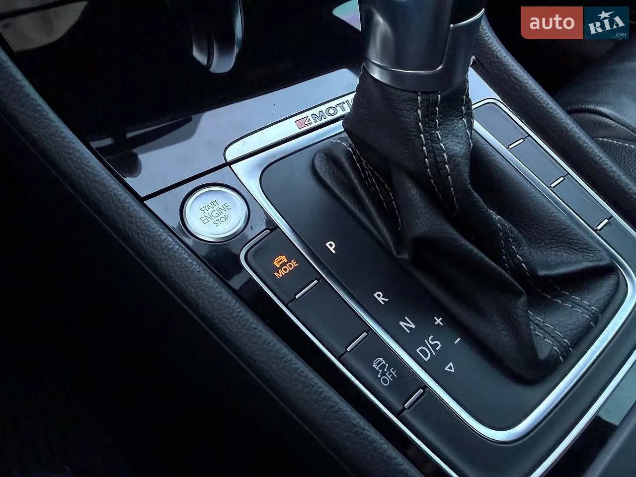 2015 Volkswagen Golf R - мініатюра 31
