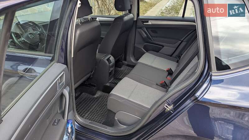 Микровэн Volkswagen Golf Sportsvan 2016 в Жашкове