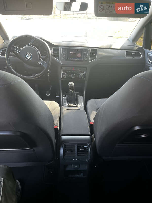 Микровэн Volkswagen Golf Sportsvan 2016 в Александрие фото 13 Микровэн Volkswagen Golf Sportsvan 2016 в Александрие
