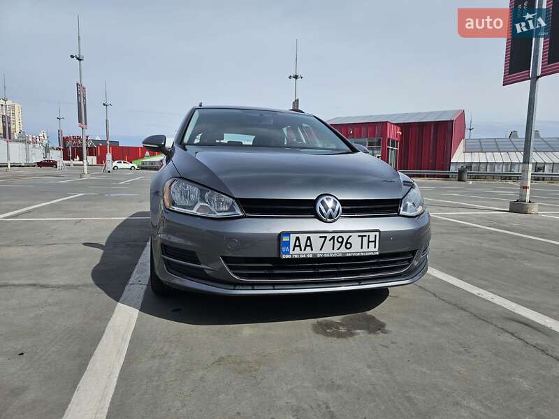 Микровэн Volkswagen Golf Sportsvan 2015 в Киеве