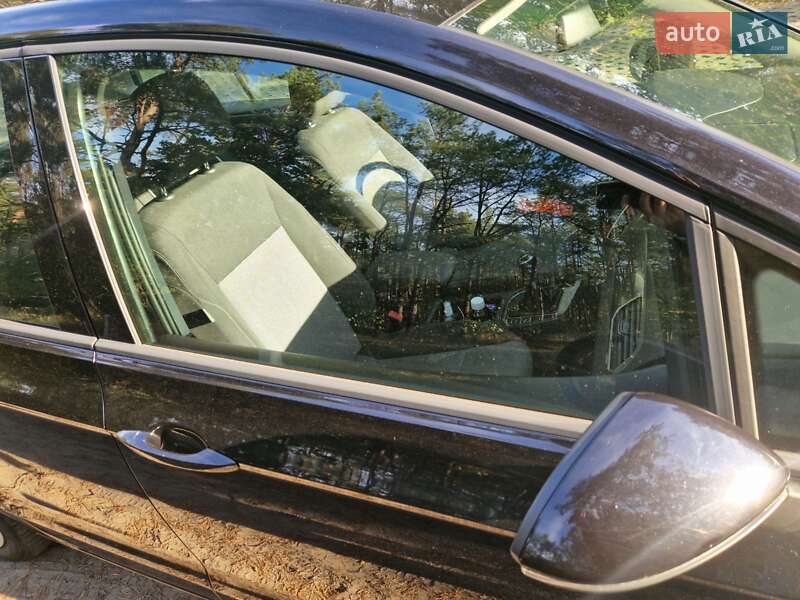 Микровэн Volkswagen Golf Sportsvan 2014 в Чернигове