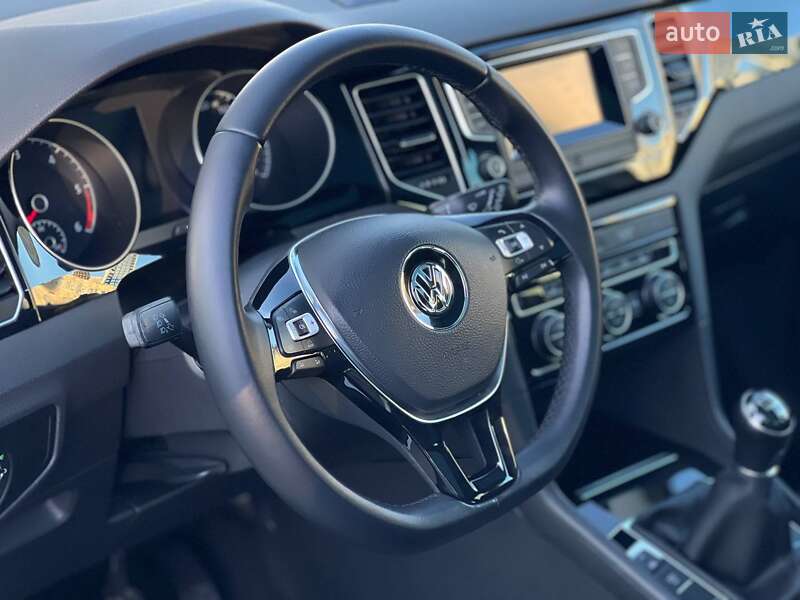 Микровэн Volkswagen Golf Sportsvan 2017 в Киеве