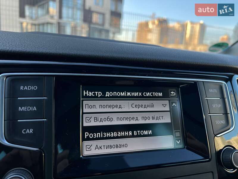 Микровэн Volkswagen Golf Sportsvan 2017 в Киеве