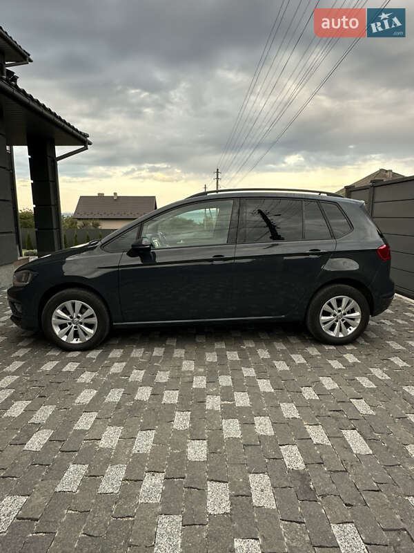 Микровэн Volkswagen Golf Sportsvan 2015 в Сторожинце