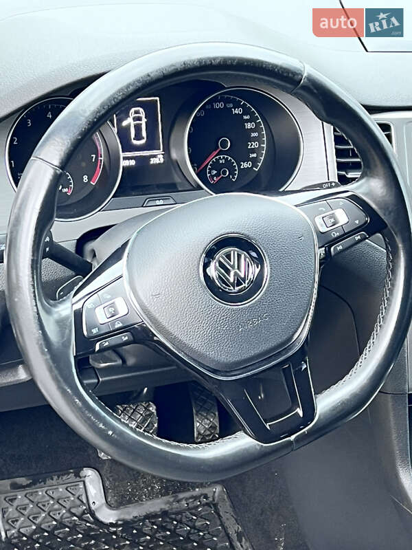 Мікровен Volkswagen Golf Sportsvan 2014 в Дубні