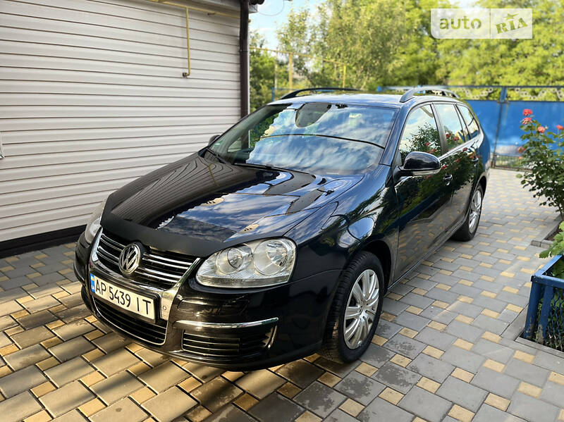 Volkswagen Golf V