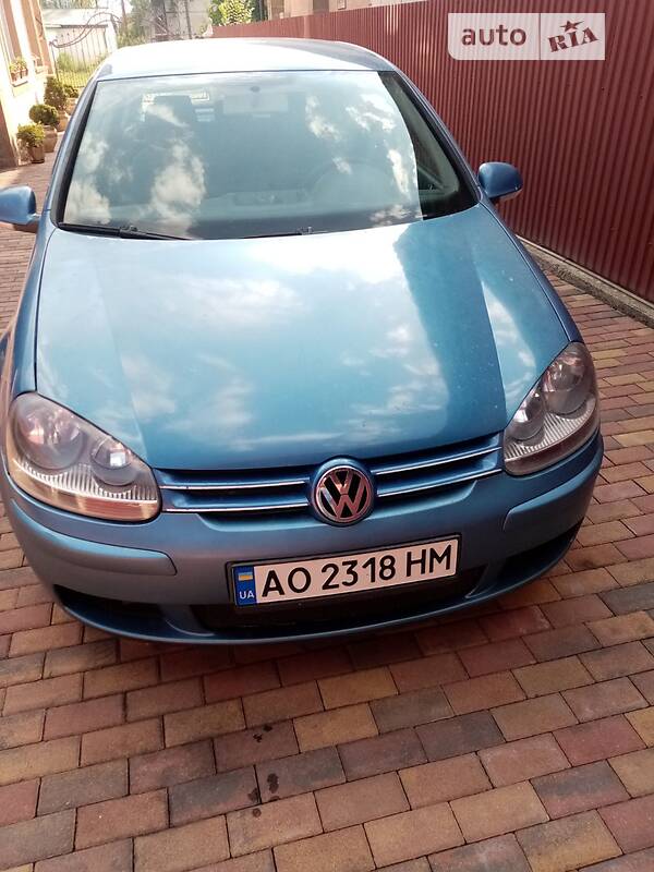 Volkswagen Golf V