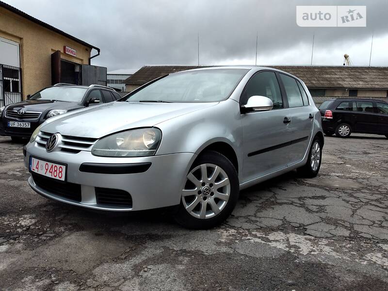 Volkswagen Golf V