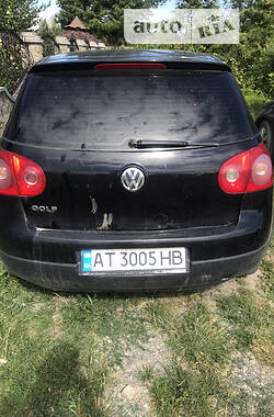 Хэтчбек Volkswagen Golf V 2004 в Коломые