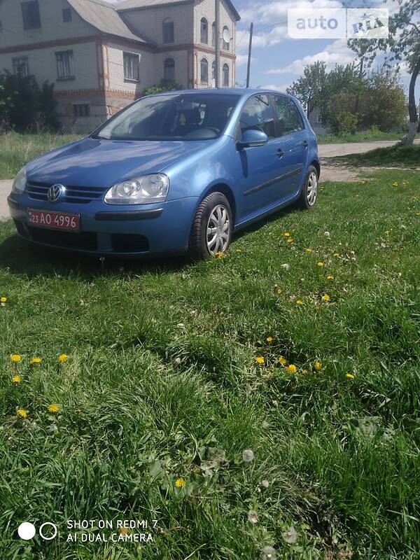Volkswagen Golf V