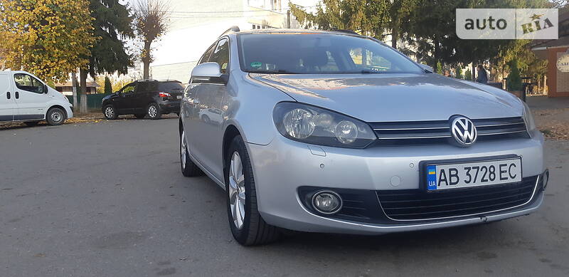 Volkswagen Golf VI