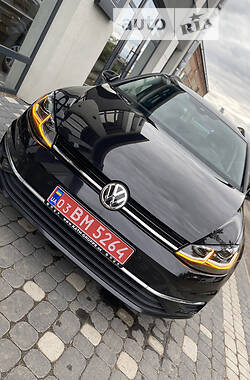 Универсал Volkswagen Golf VII 2017 в Луцке