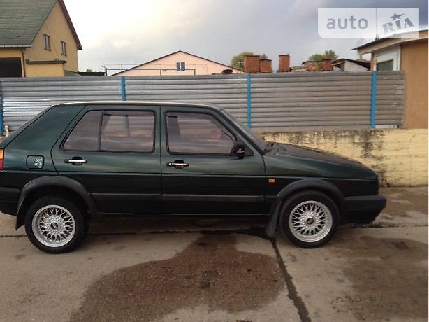 Хэтчбек Volkswagen Golf 1988 в Иршаве