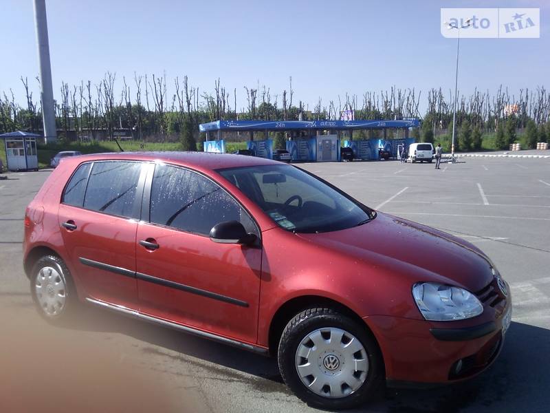 Хэтчбек Volkswagen Golf 2008 в Львове