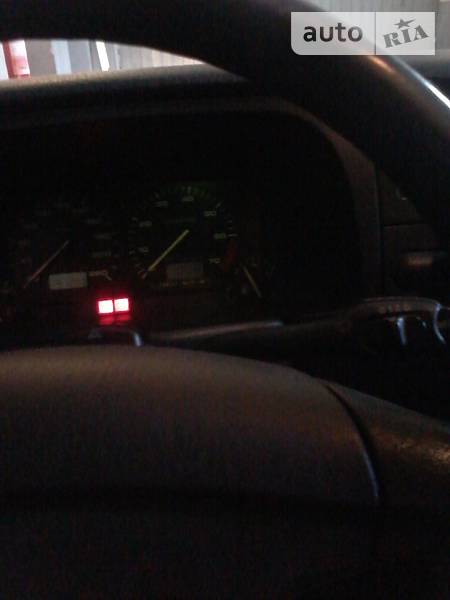 Хетчбек Volkswagen Golf 1993 в Золочеві