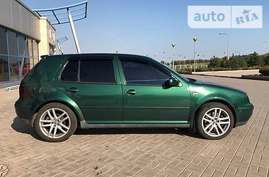 Хэтчбек Volkswagen Golf 2000 в Мариуполе