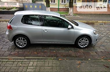 Хетчбек Volkswagen Golf 2010 в Дрогобичі