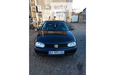 Хэтчбек Volkswagen Golf 1998 в Славуте