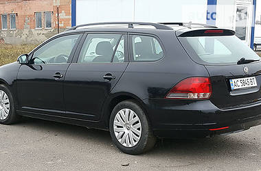 Универсал Volkswagen Golf 2011 в Луцке