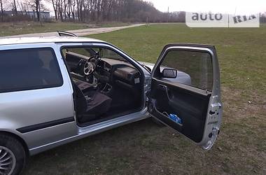 Хэтчбек Volkswagen Golf 1994 в Бердичеве