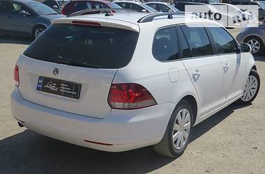 Универсал Volkswagen Golf 2013 в Черкассах