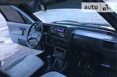 Хэтчбек Volkswagen Golf 1987 в Львове