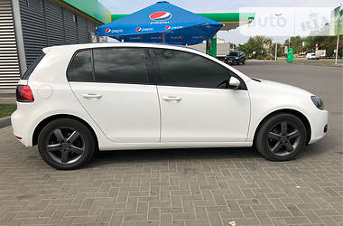 Хэтчбек Volkswagen Golf 2011 в Херсоне