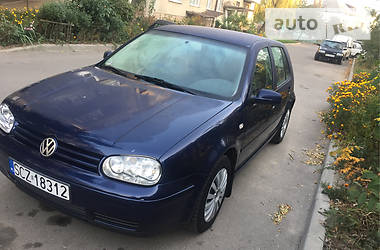 Хэтчбек Volkswagen Golf 2000 в Луцке