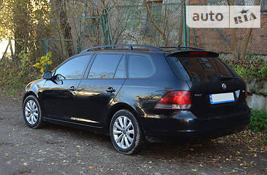 Универсал Volkswagen Golf 2012 в Дрогобыче